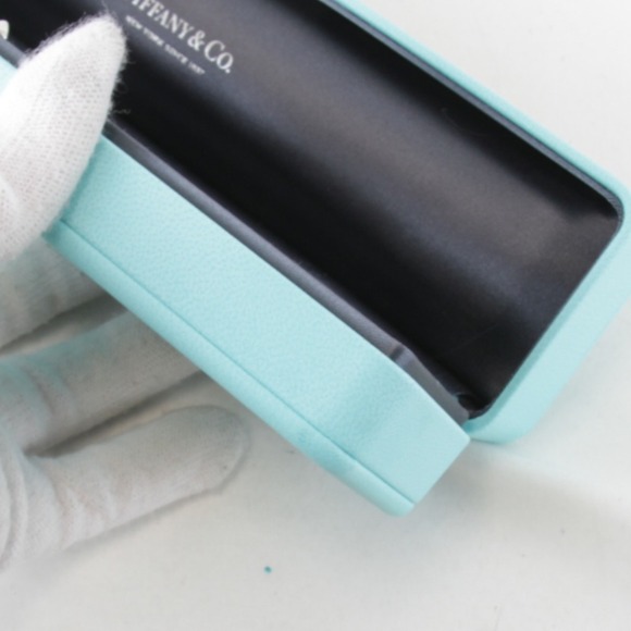 TIFFANY Silver Charm Bracelet - Picture 10 of 10